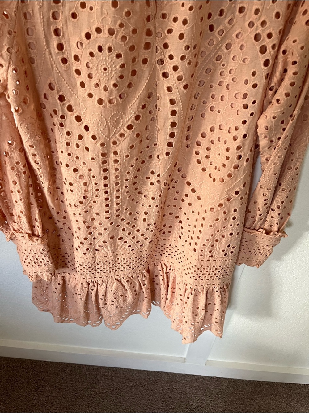 Saints & Hearts Women's Small Lace Long Sleeve Dress NWT. - Picture 7 of 7